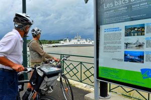 Met de boot naar de fietsroute